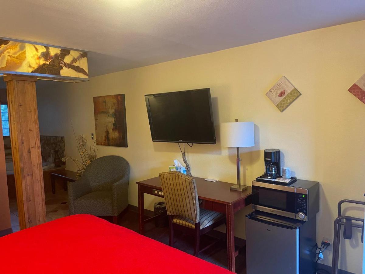 Hotel Pikes Peak 3*